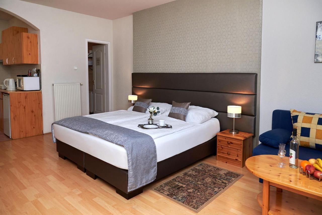 Apartman Brigitte Buekfuerdo Zewnętrze zdjęcie