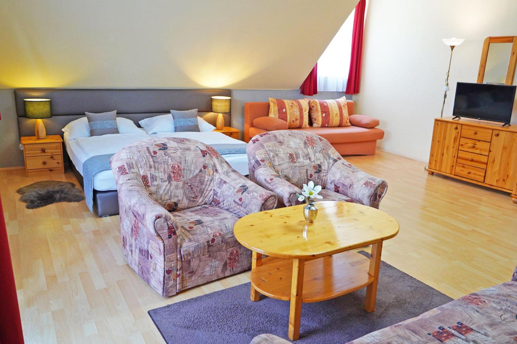 Apartman Brigitte Buekfuerdo Zewnętrze zdjęcie